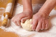 O pão de linhaça dourada é fácil de fazer, não demanda muito tempo, e ajuda a manter a boa saúde do seu organismo O pão de linhaça dourada é fácil de fazer, não demanda muito tempo, e ajuda a manter a boa saúde do seu organismo