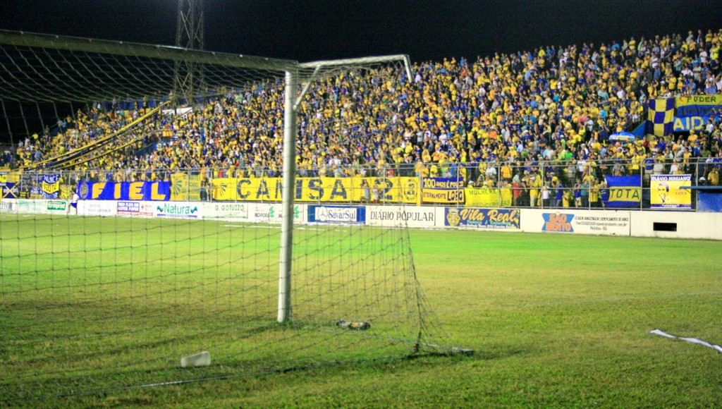 Batatais, São Carlos, Esmeralda, Santo Agostinho, Bermudas e Zoysia são as espécies mais comercializadas. Foto: Esporte Clube Pelotas