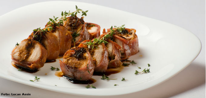 Muitos pratos finos servidos em festas tambêm têm o presunto de frango como ingrediente indispensável. Foto: Lucas Assis