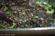 O primeiro passo para se fazer uma boa marinação é fazer uma criteriosa seleção da carne, carcaça ou corte desejado O primeiro passo para se fazer uma boa marinação é fazer uma criteriosa seleção da carne, carcaça ou corte desejado