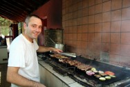 Churrasco - conheça as técnicas de preparo e trabalhe como churrasqueiro particular