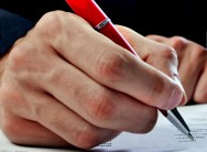Para legalizar sua loja de aquários, o pequeno empresário deverá preencher um formulário de cadastro e encaminhá-lo ao IEF. Para legalizar sua loja de aquários, o pequeno empresário deverá preencher um formulário de cadastro e encaminhá-lo ao IEF.