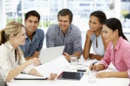 8 perguntas e respostas que farão de você um líder de sucesso. Curso CPT Liderança Gerencial - Como Desenvolver Habilidades em Liderança A maior qualidade de um líder é a capacidade de conduzir a equipe, primando pelos resultados e a qualidade de vida no trabalho