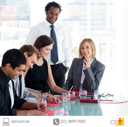 Para que servem as dinâmicas de grupo e o que os candidatos devem saber? A dinâmica de grupo é uma fase determinante e temida dos processos seletivos. O método auxilia as empresas na identificação, nos candidatos, de características importantes e crescentes para o mercado de trabalho