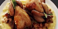 Também há a possibilidade de criação de codornas para corte, sua carne é muito apreciada pelos chefes, para confecção de pratos sofisticados. Também há a possibilidade de criação de codornas para corte, sua carne é muito apreciada pelos chefes, para confecção de pratos sofisticados.