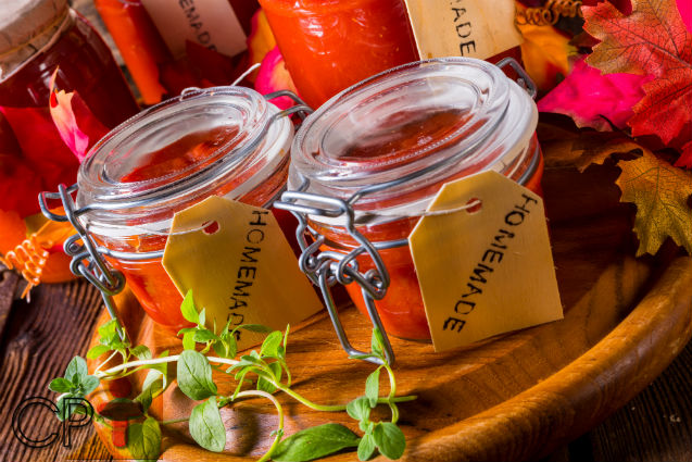 O preço do tomate in natura está baixo? Venda-o em compotas!   Artigos Cursos CPT