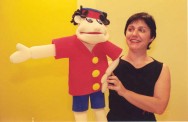Esse boneco é um instrumento facilitador na abordagem de diversos assuntos, especialmente os polêmicos. https://cptstatic.s3.amazonaws.com/imagens/enviadas/materias/materia2045/m-fabricacao-fantoches.jpg