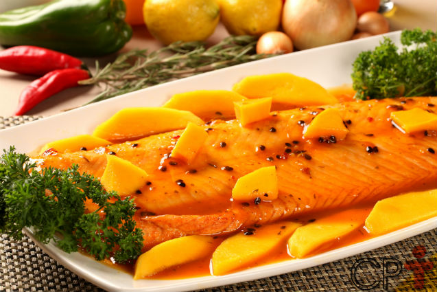 Salmão com molho de maracujá: aprenda fazer Receitas Cursos CPT Salmão com molho de maracujá: aprenda fazer Receitas Cursos CPT