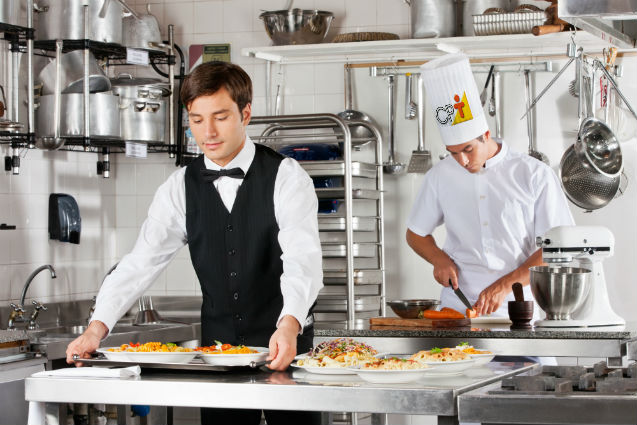 Higiene, limpeza e sanificação na indústria de alimentos: saiba como é Artigos Cursos CPT Higiene, limpeza e sanificação na indústria de alimentos: saiba como é Artigos Cursos CPT