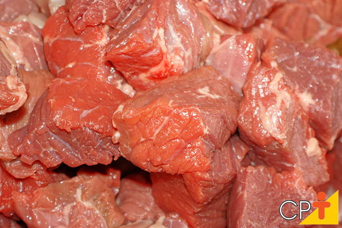 Carne bovina crua Carne bovina crua