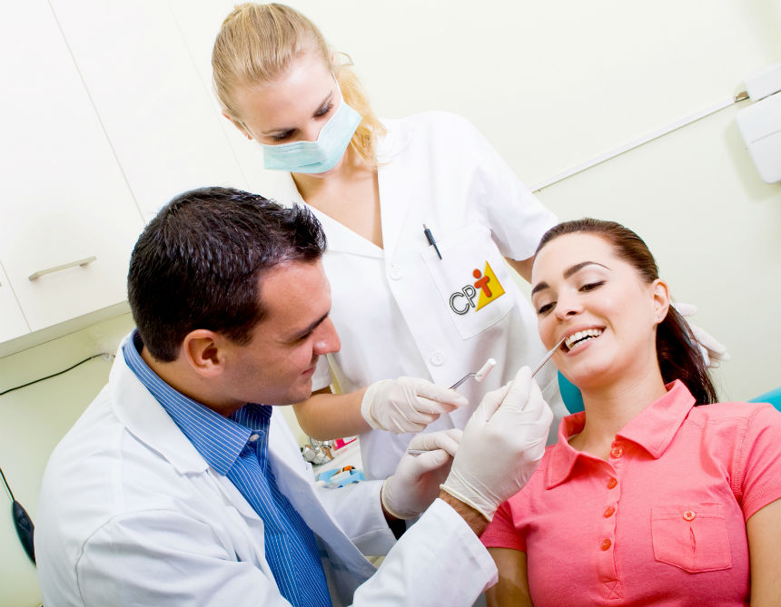 Tem ensino médio e precisa trabalhar? Seja Auxiliar de Consultório Dentário! Artigos Cursos CPT Tem ensino médio e precisa trabalhar? Seja Auxiliar de Consultório Dentário! Artigos Cursos CPT