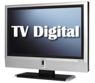 A TV digital segue seu cronograma de expansão e a tecnologia móvel se consolida como uma necessidade do brasileiro.