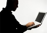 Os notebooks, atualmente, são uma ferramenta muito utilizada por profissionais, professores e estudantes. Os notebooks, atualmente, são uma ferramenta muito utilizada por profissionais, professores e estudantes.