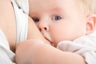 O leite materno deve ser o único alimento do bebê nos seis primeiros meses de vida. Foto: Hype Science.
