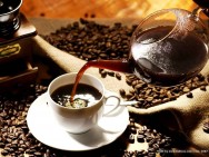 No Brasil, o café é um dos poucos produtos agrícolas cujo preço é baseado em parâmetros qualitativos conilon