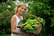 Podemos encontrar grande concentração de fibras em verduras e legumes crus como: alface, rúcula, agrião, espinafre, almeirão, acelga, brócolis, couve