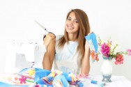 A boa costureira, se devidamente capacitada, caprichosa e dotada de criatividade poderá fazer de meros tecidos, verdadeiras obras de arte costureira