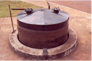 Os biodigestores permitem o processo de biodigestão anaeróbia, o que os classifica dentro do mais completo dos sistemas de reciclagem. Os biodigestores permitem o processo de biodigestão anaeróbia, o que os classifica dentro do mais completo dos sistemas de reciclagem.
