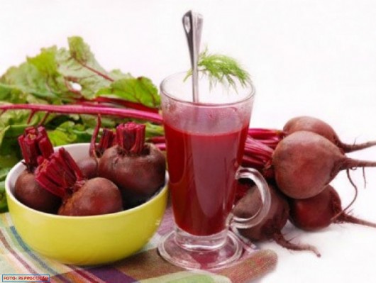horta Com sabor levemente adocicado e textura suave, a Beterraba é apreciada cozida ou crua em saladas, mas também pode ser usada como ingrediente em purês, musses, sopas, tortas, vitaminas e sucos