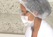 A importância do uso dos óculos e da máscara. A importância do uso dos óculos e da máscara.